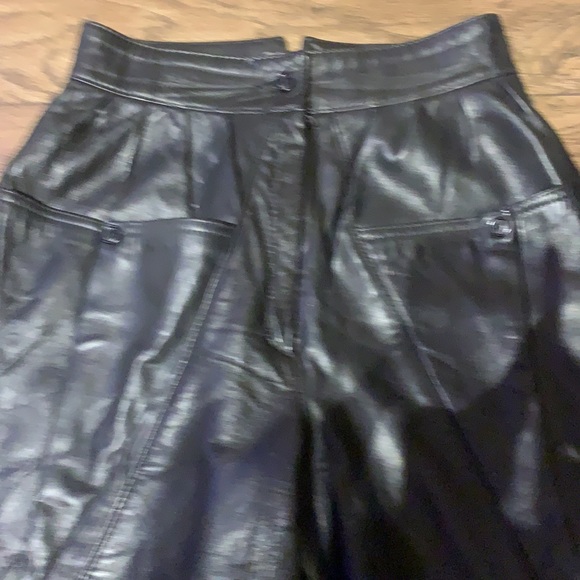 Olde Hide House black leather pants - Picture 2 of 5
